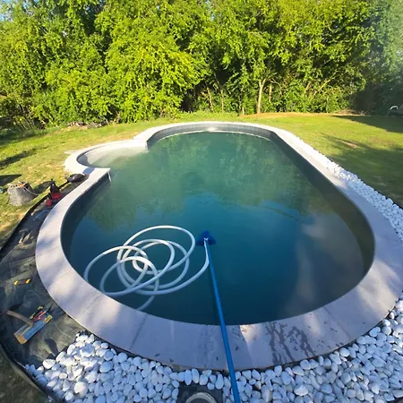 Villa Dark Paradise Mere