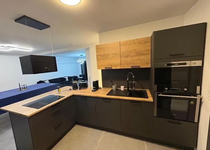 Villa Dark Paradise Mere